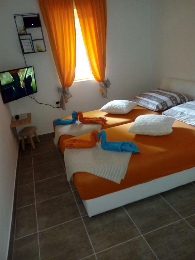 Apartman Radic Trogir Exterior foto